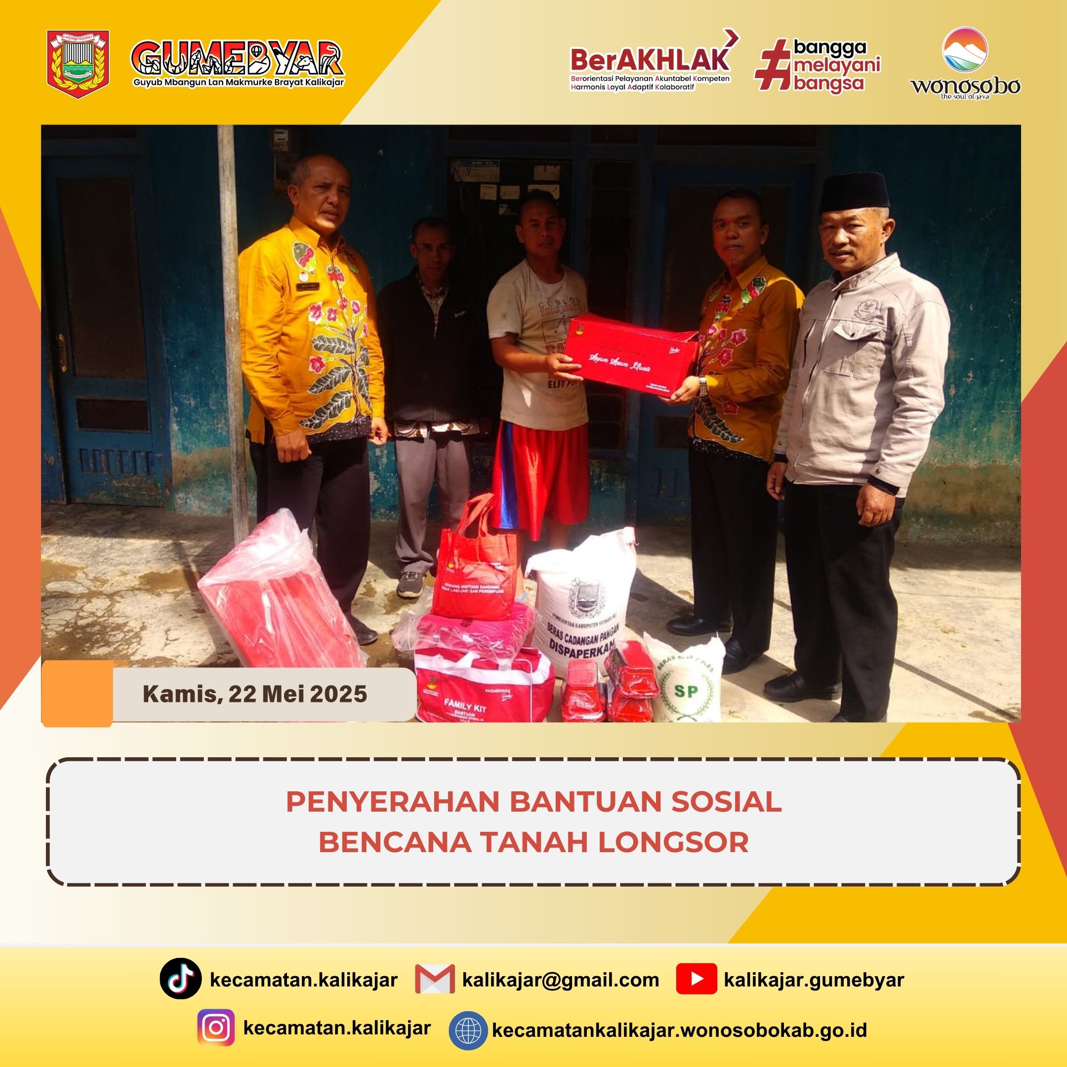 penyerahan-bantuan-sosial-untuk-korban-bencana-tanah-longsor
